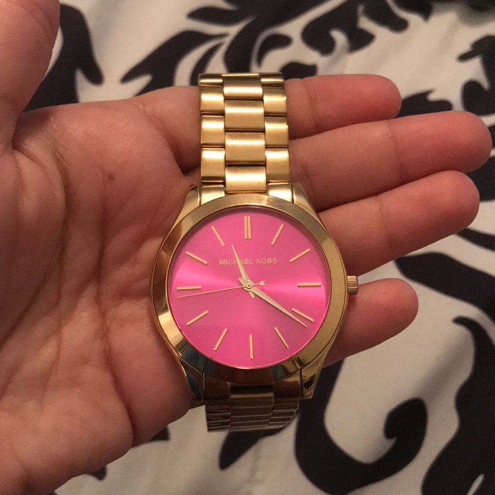 Gently worn Michael Kors good watch with pink face